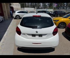 Peugeot 208 BlueHDi 100 S&S 5 porte Active navigaz - 6