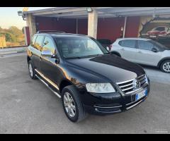 Volkswagen Touareg 2.5 R5 TDI automatico