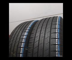 2 GOMME 215 60 17 GOODYEAR A53022