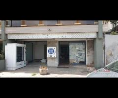 Paradiso, locale commerciale