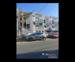 Mortelle, ampia villa su due livelli oltre esterni - 16