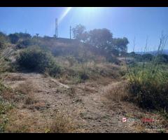 Terreno con deposito - 12