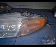 Fanale Anteriore Sinistro Per Chrysler Stratus