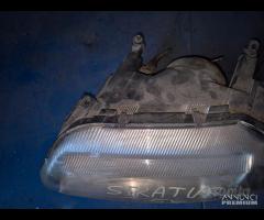 Fanale Anteriore Sinistro Per Chrysler Stratus
