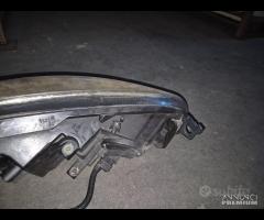 Fanale Anteriore Sinistro Per Opel Astra J 2011