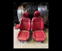 Interno in pelle Rossa Alfa Romeo Giulietta 2013