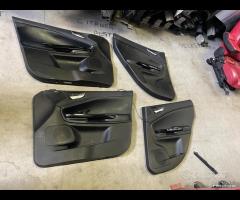 Interno in pelle Rossa Alfa Romeo Giulietta 2013 - 11