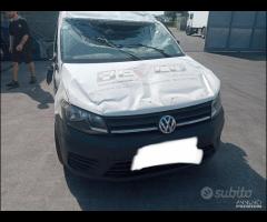 Volkswagen caddy 2018 2.0tdi DFS per ricambi