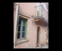 Appartamento con terreno