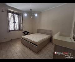 Bivani piano terra zona centro - 8