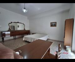 Camere in appartamento zona centro - 9