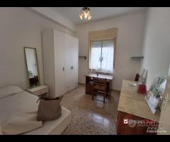 Camere in appartamento zona centro - 13