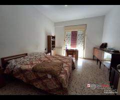 Camere in appartamento zona centro - 26