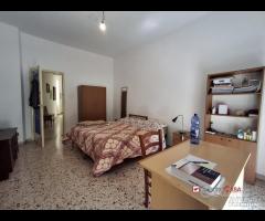 Camere in appartamento zona centro - 28