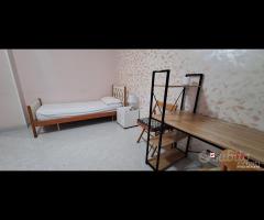 Pressi policlinico,1 grande camera e servizi a - 14