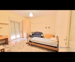 Stanza per ragazzo Zona Viale Principe - 27