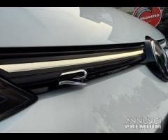Volkswagen Golf 2.0 TSI R 4Motion