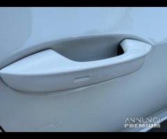 Volkswagen Golf 2.0 TSI R 4Motion - 7