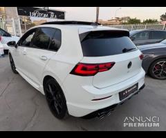 Volkswagen Golf 2.0 TSI R 4Motion - 8