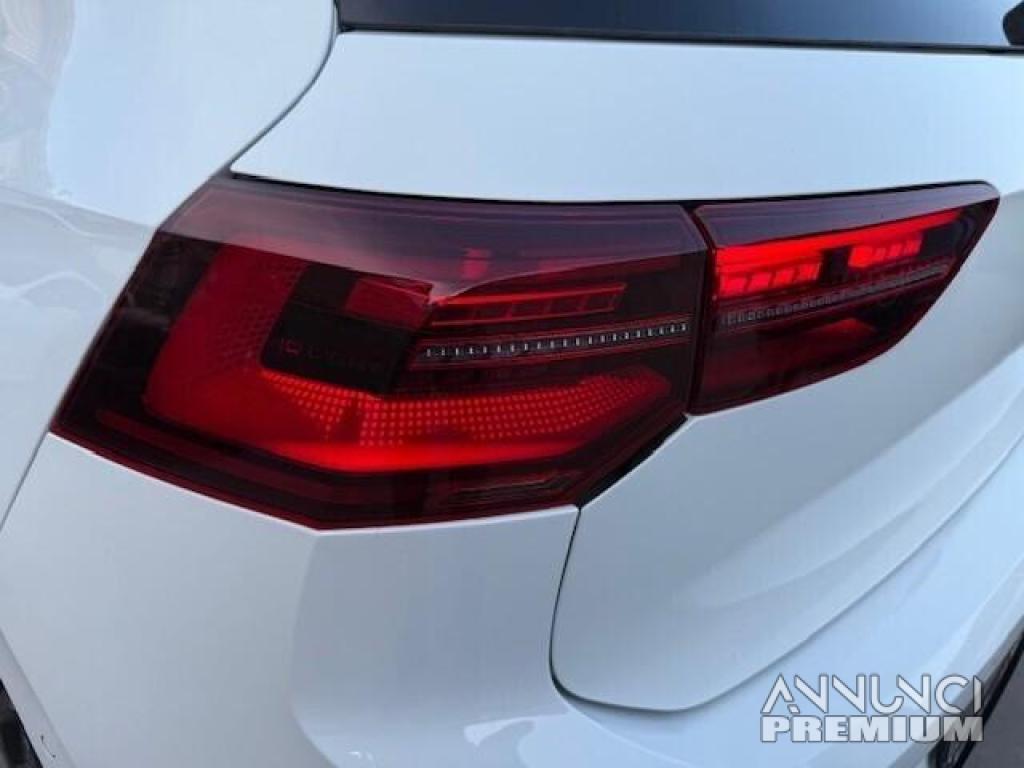 Volkswagen Golf 2.0 TSI R 4Motion - 9/27