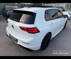 Volkswagen Golf 2.0 TSI R 4Motion - 10