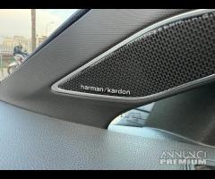 Volkswagen Golf 2.0 TSI R 4Motion - 16