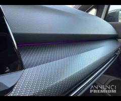 Volkswagen Golf 2.0 TSI R 4Motion - 22