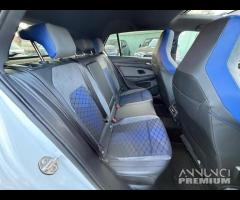 Volkswagen Golf 2.0 TSI R 4Motion - 27