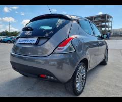Lancia Ypsilon 1.3 MJT 16V 95 CV 5 porte S&S Plati