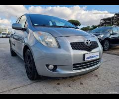 Toyota Yaris 1.4 D-4D 5 porte Sol
