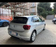 VOLKSWAGEN Polo 1.0 TSI 5P Rline