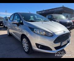 Ford Fiesta 1..2 5 porte Titanium