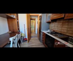 Via La farina,due camere doppie per studenti/esse - 8