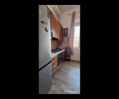 Via La farina,due camere doppie per studenti/esse - 10