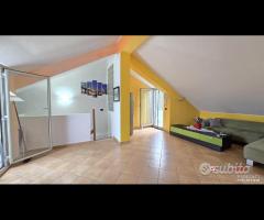 Via Palermo, trivani oltre mansarda - 19