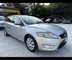 Ford Mondeo 1.8 TDCI UNICO PROP