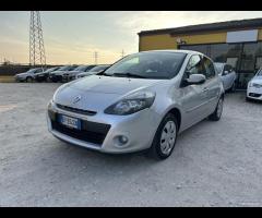 RENAULT CLIO 1.2 75CV GPL UNICO PROP. NEOPATENTATI