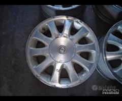 Cerchi In Lega Da 16" Per Chrysler Voyager 2004