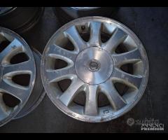 Cerchi In Lega Da 16" Per Chrysler Voyager 2004
