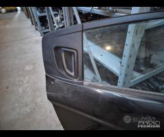 Porta Posteriore Destra Per Mahinda KUV 100 2020