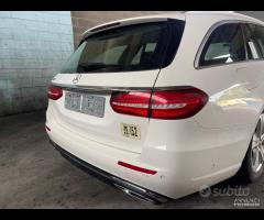 Posteriore completo Mercedes E W213 2016