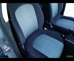 Fiat Grande Punto 1.3 MJT 75 CV 5 porte Dynamic - 6
