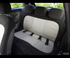 Lancia Ypsilon 1.3 MJT 75 CV Oro - 8