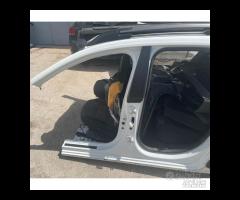 Dacia Sandero 2024 scocca per tagliate - 9