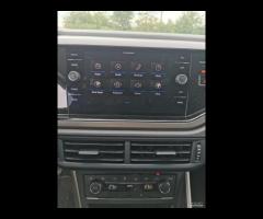 Volkswagen Polo 1.0 TSI 95CV R-Line - 2021 - 16