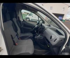 Citroen Berlingo 1.6 HDI 100 CV 3 posti - 11