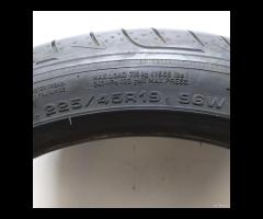 2 GOMME 225 45 19 GOODYEAR A54560 - 7
