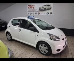 Toyota Aygo 1.0 12V VVT-i 5 porte unico prop 2012