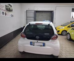 Toyota Aygo 1.0 12V VVT-i 5 porte unico prop 2012 - 7