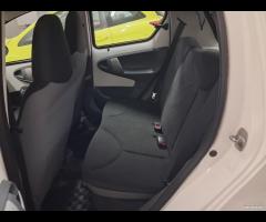 Toyota Aygo 1.0 12V VVT-i 5 porte unico prop 2012 - 13